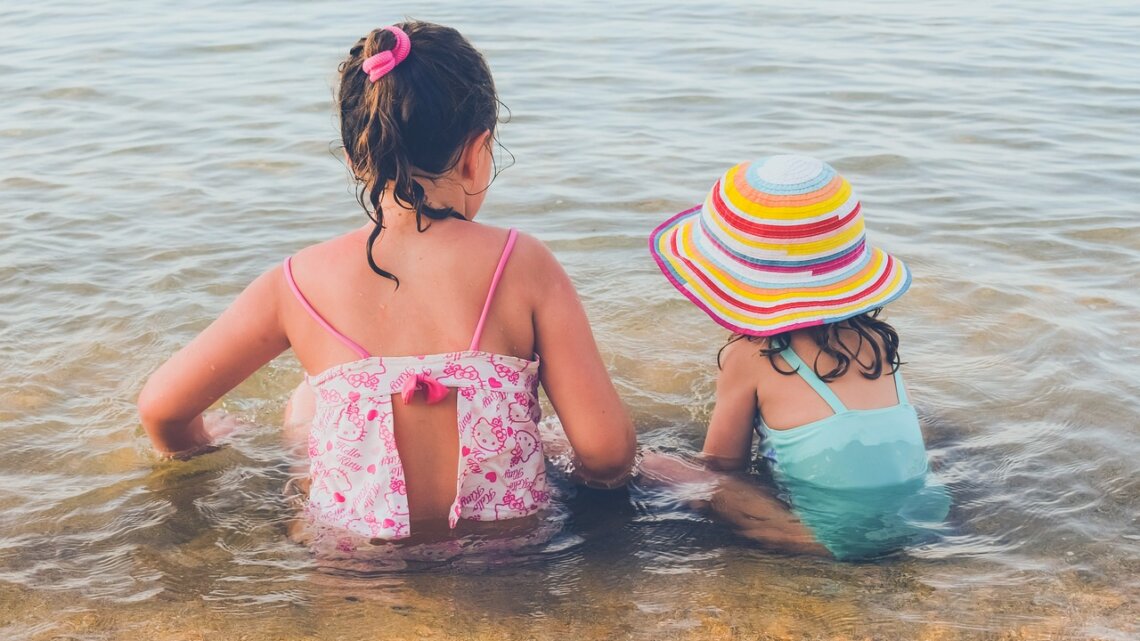 Sommerurlaub mit Kindern – worauf sollte man achten?